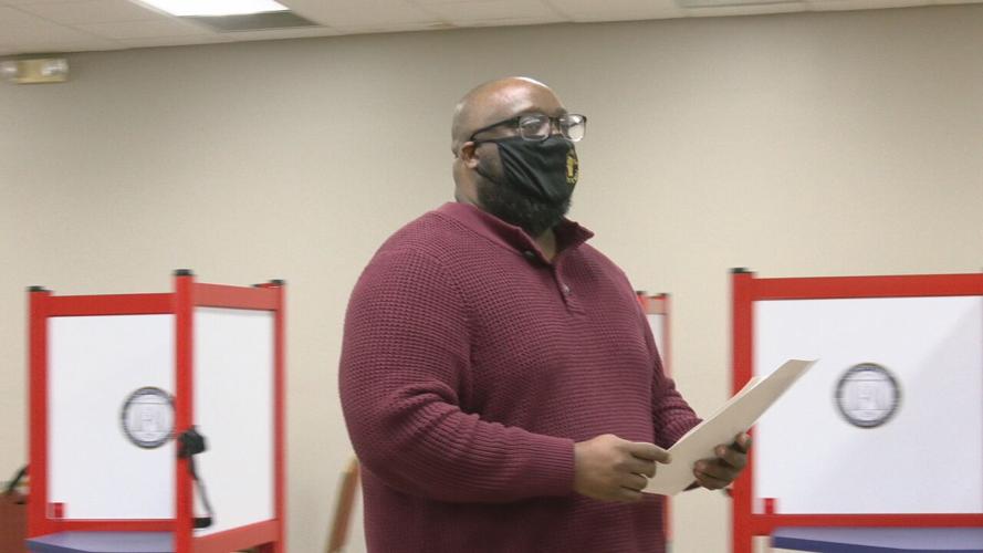 Pardoned felon Savvy Shabazz casts ballot for 1st time in 20 years during early voting in Louisville