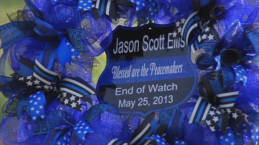 ellis memorial wreath