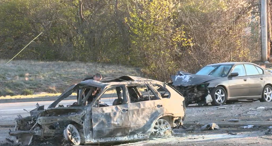 Crash on I-264 ramp near Brownsboro Road
