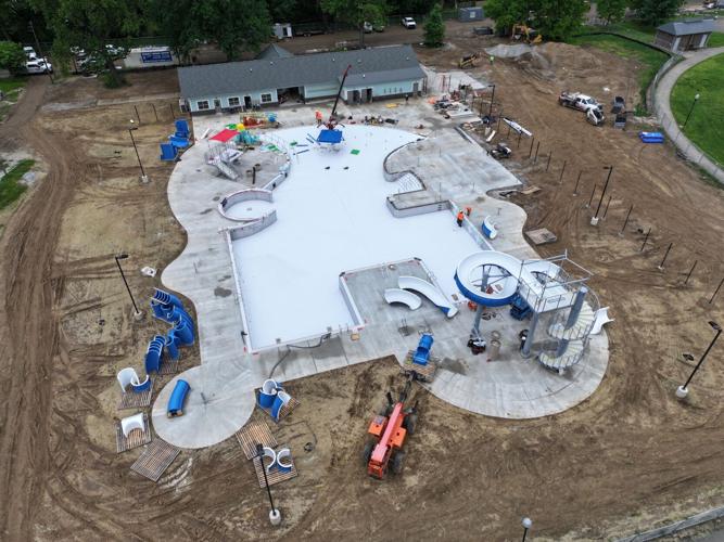 Construction on Algonquin Park Pool