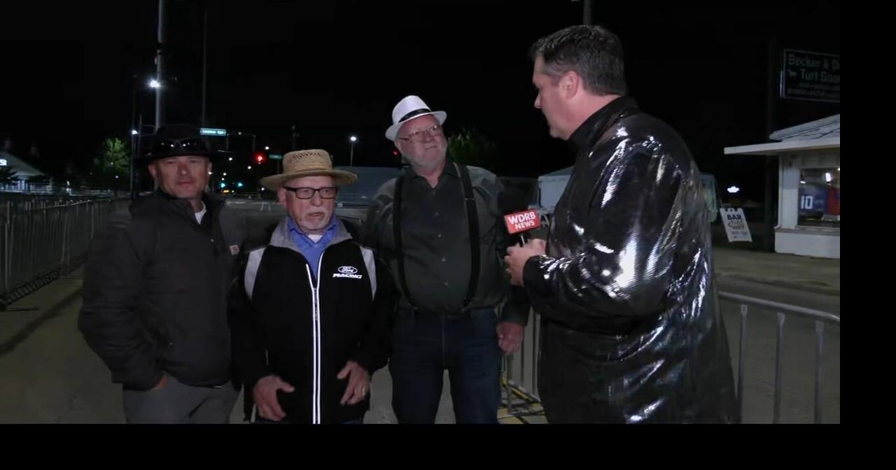 Keith Kaiser runs into some Hoosiers waiting to get into Churchill Downs
