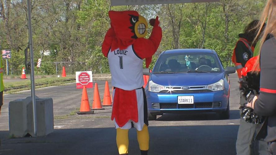 Louisville Cheerleaders at COVID-19 Vaccine Site