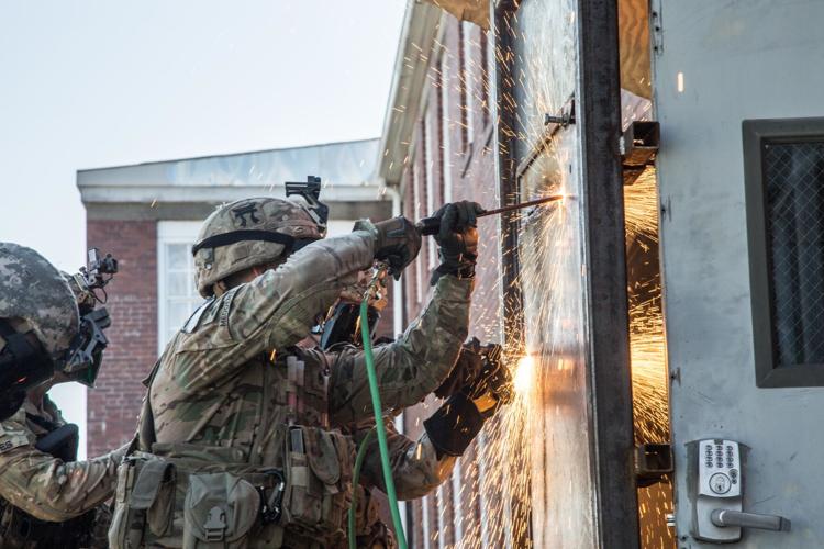 breach training for Dense Urban Terrain, focusing on Subterranean aspects at Fort Campbell