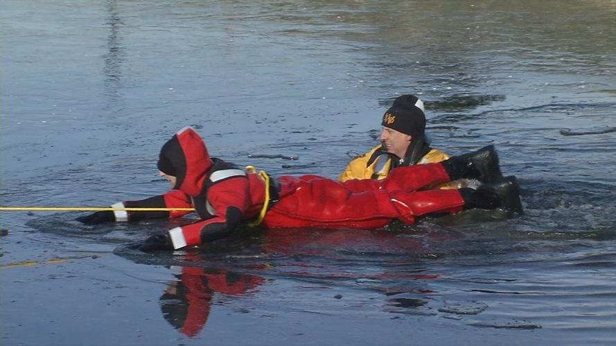 Louisville residents warned to stay off frozen lakes and ponds