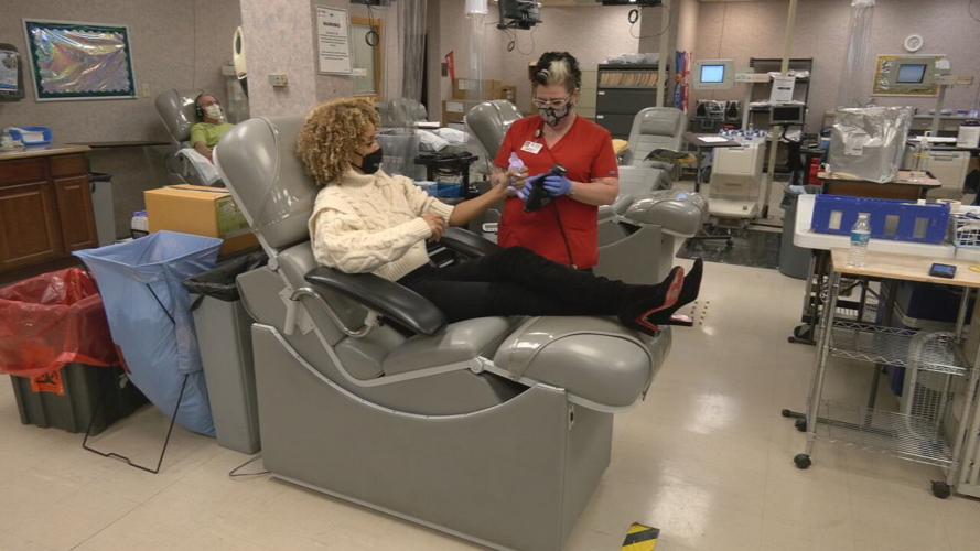 MISS USA DONATES BLOOD.jpeg