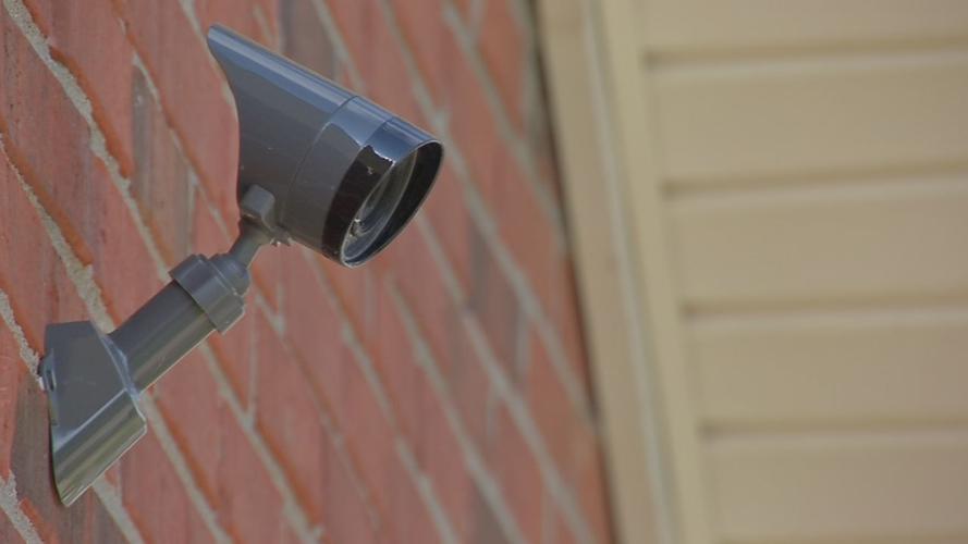 ETOWN POLICE CAMERA DATABASE 5pPKG.transfer_frame_4405 and another camera.jpg