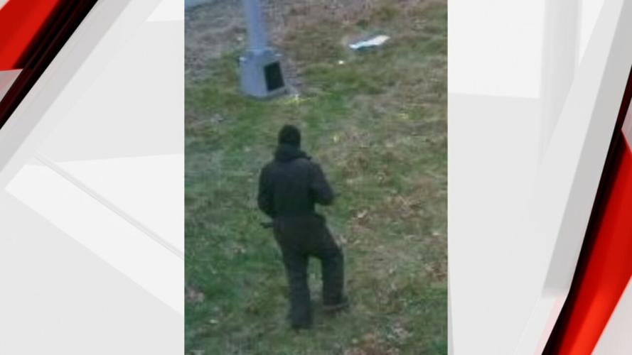 Surveillance showing suspect in copper wire thefts on Kentucky interstates