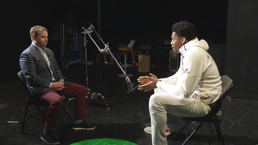 De'Ron Davis and Aaron Matas