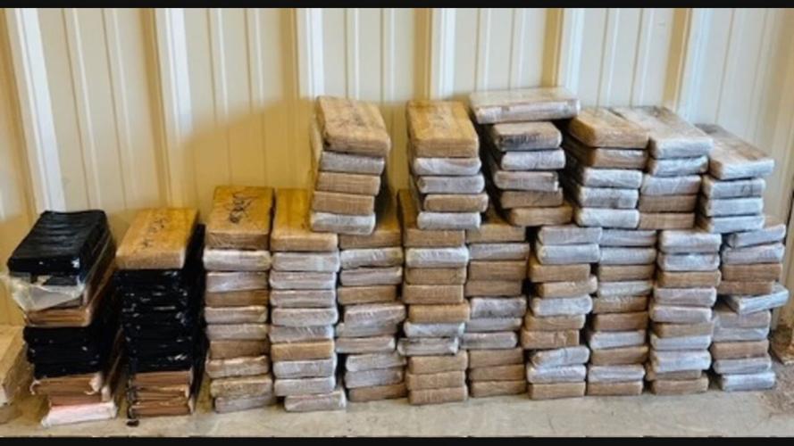 300 pounds of cocaine seized from ISP traffic stop - 1.4.26