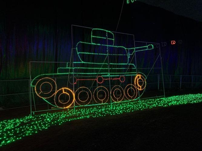 Lights Under Louisville tank KK