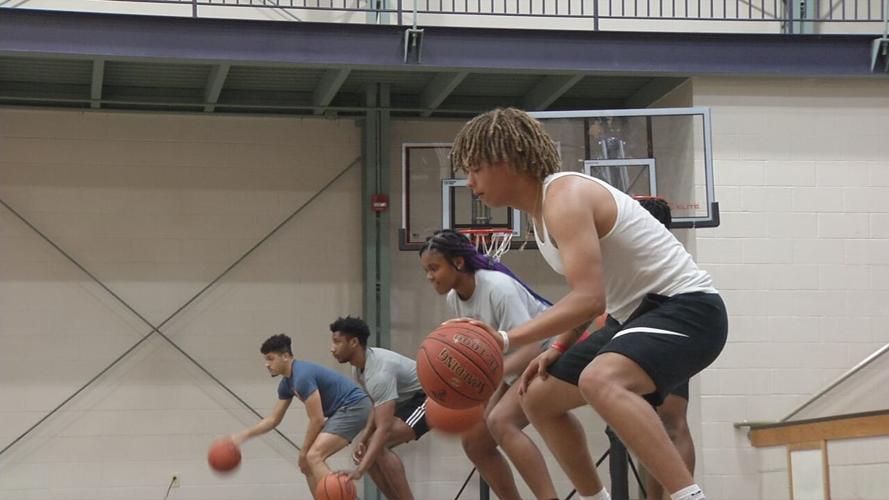 MARCELLUS VAIL AND DAYVIOIN MCKNIGHT.jpg