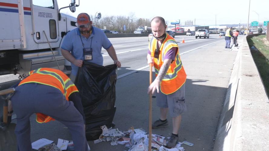 Workers clean up mail spill on I-264