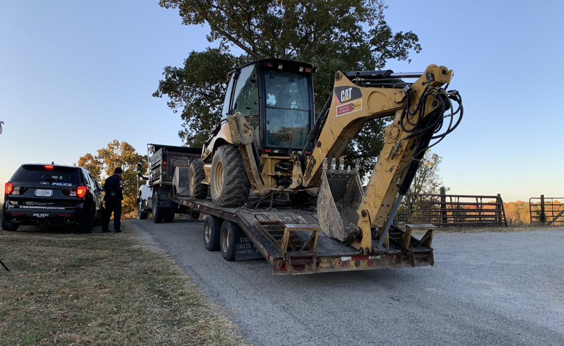 Backhoe arrives at Houck farm in Bardstown
