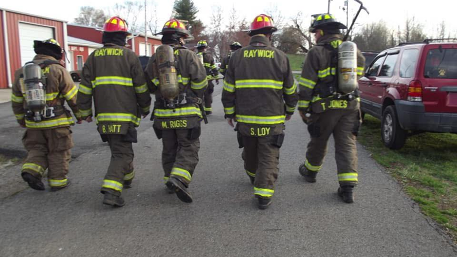 Lt. Brian Hatt with Raywick firefighters