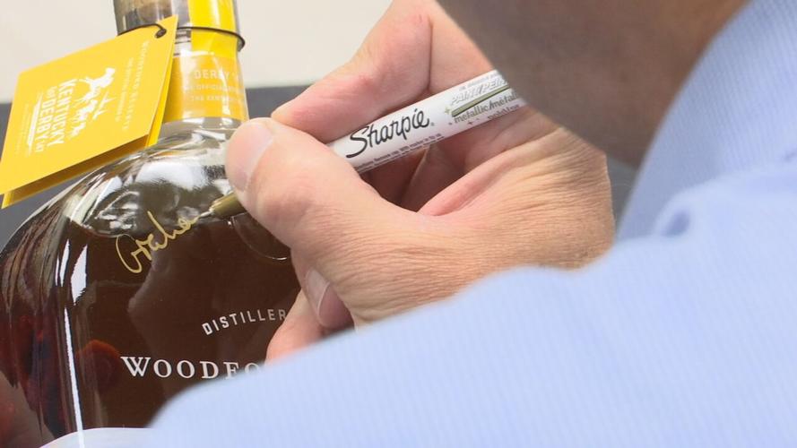 DERBY 147 WOODFORD BOTTLE SIGNING  (2).jpeg