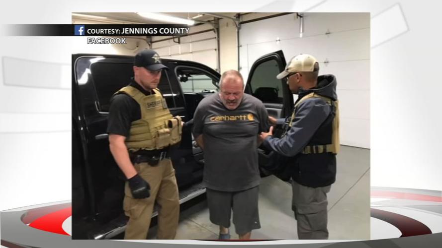 SEYMOUR MAN HOLDS GIRLFRIEND HOSTAGE 10VO.transfer_frame_1393.jpg