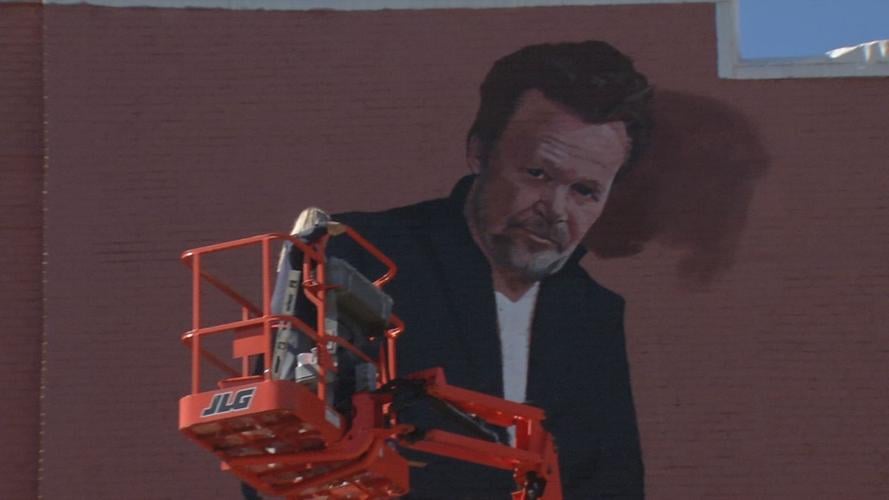 John Mellencamp mural on the side of The Old Guitar Music Store in Seymour, Indiana