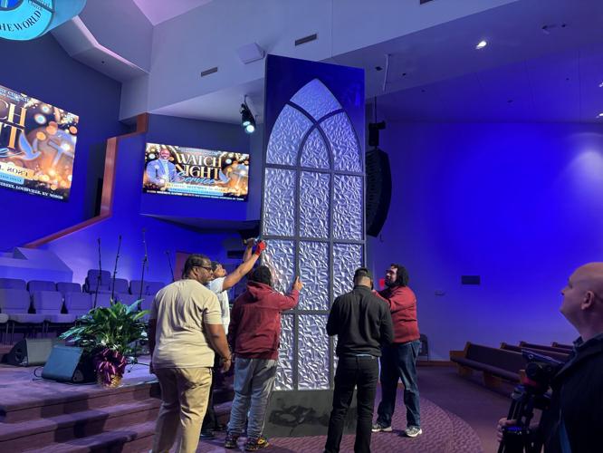 Church Members Prepare for Watch Night Service