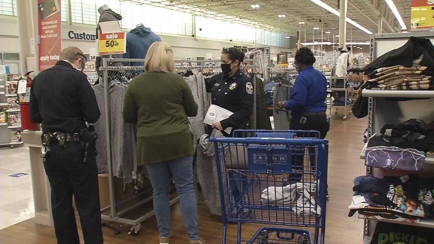 LMPD shops for Newburg students