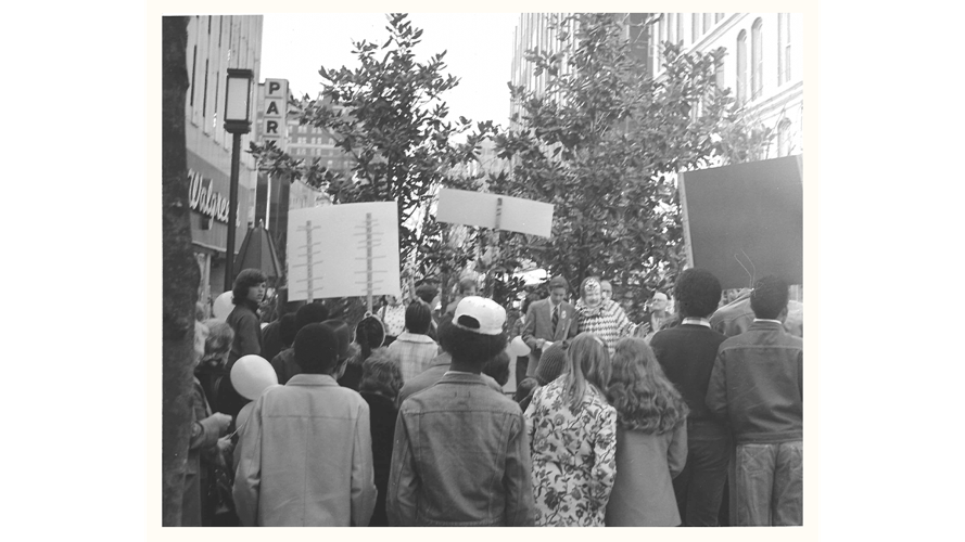 Presto the Magic Clown in downtown Louisville