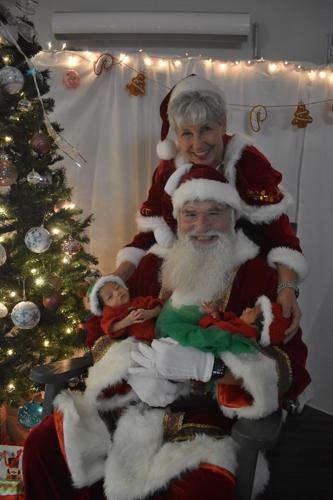 Santa visits NICU babies at UofL Health (52).JPG