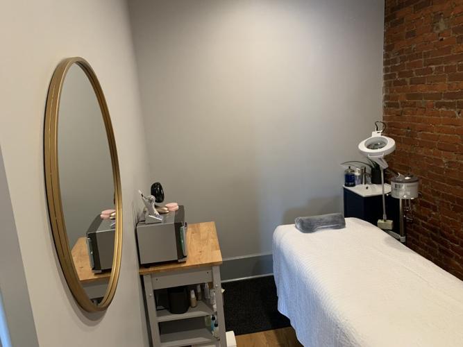 NuLu's Clique Boutique 1