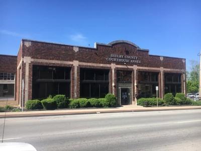 IMAGES | Shelby County Annex temporarily closes amid bedbug issue