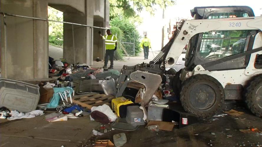Homeless camp cleanup on Brook Street (July 16, 2019)