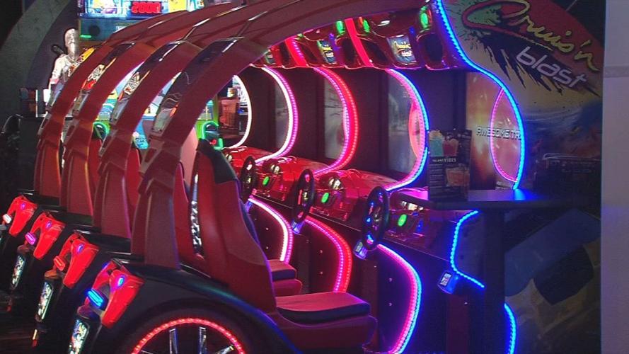 DAVE AND BUSTERS MEDIA TOUR 4 PKG.transfer_frame_1401.jpg