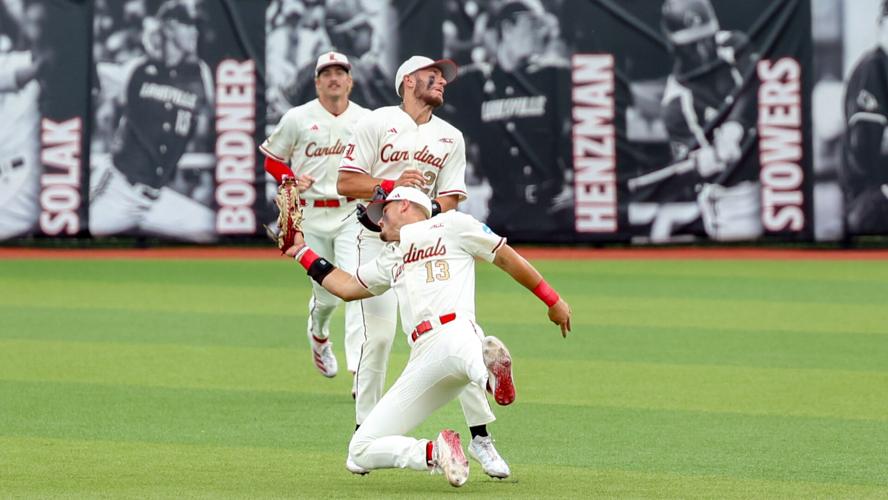 UL SUPER 3 Louisville baseball fielding