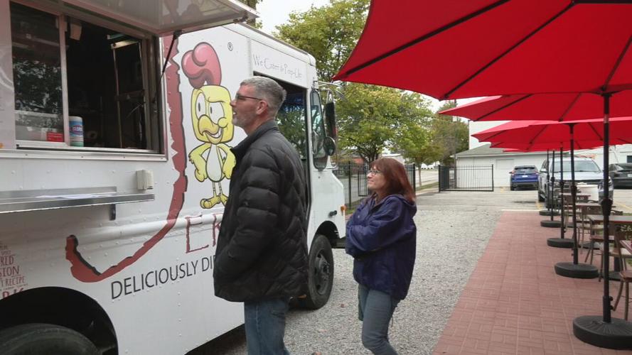 FOOD TRUCK PARK OPEN