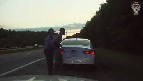 police saves man choking.JPG