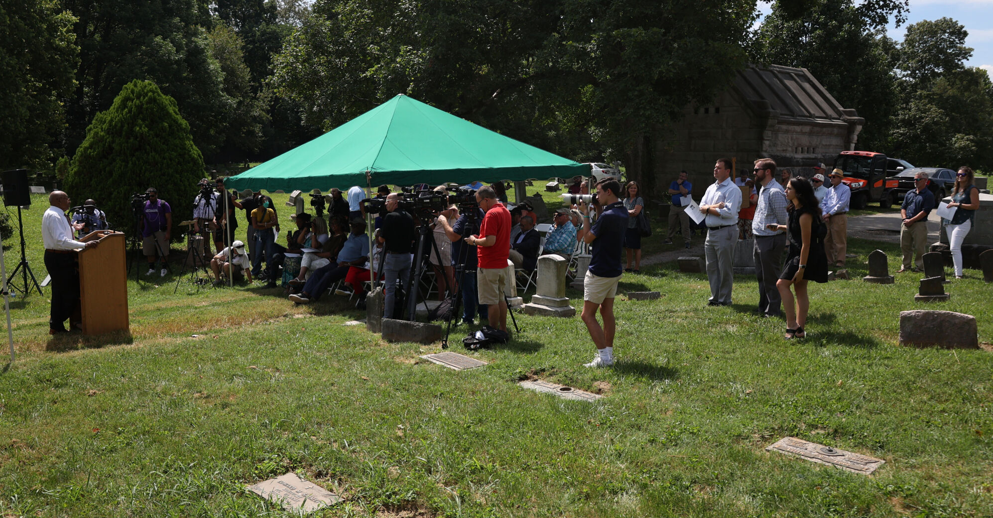 People gather for ceremony at Eastern Cemetery
