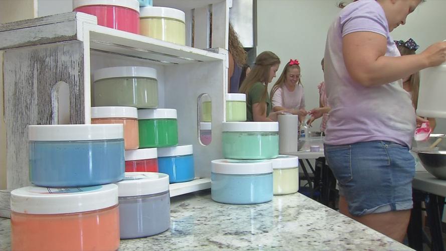 CALLA FUNDRAISER SLIME MAKING 7.jpg