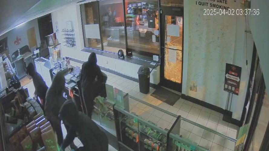 Derb E Cigs Interior Break video 4-2-25