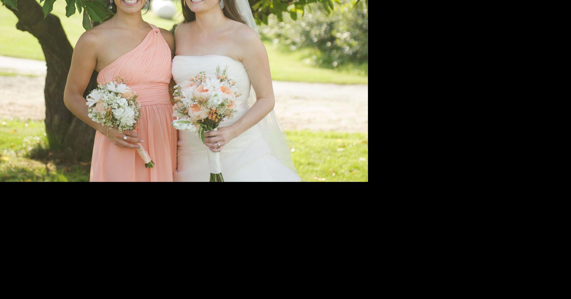 Bride upset after bridesmaid 'hijacks' wedding photographer, takes 43