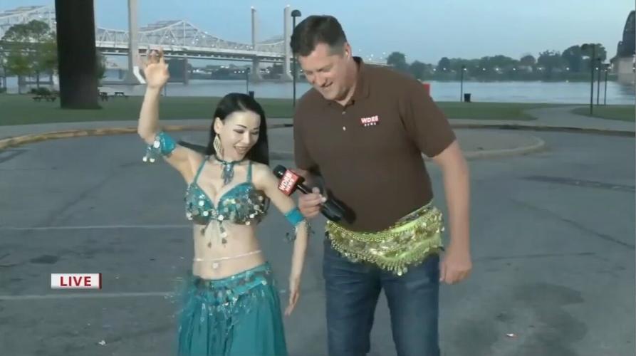 WDRB IN THE MORNING CHRISTMAS SPECIAL 2022 6.jpg