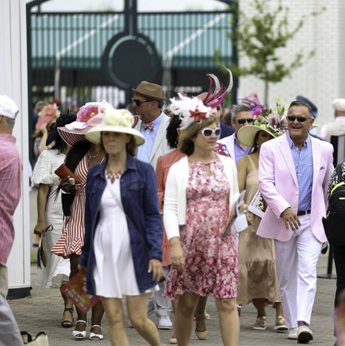Images Scenes From The Thurby Crowd At Churchill Downs 2022 Sports