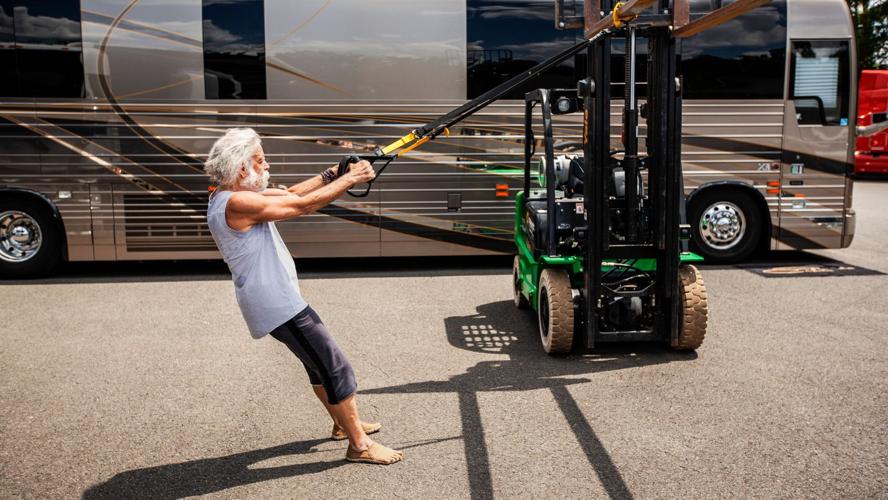 Bob Weir works on Pecs