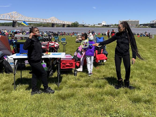 People at the waterfront in downtown Louisville for Thunder Air Show