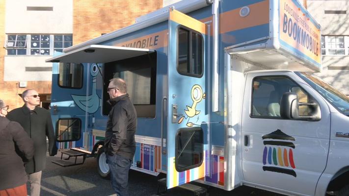 Louisville Free Public Library's new mobile van serving children around ...