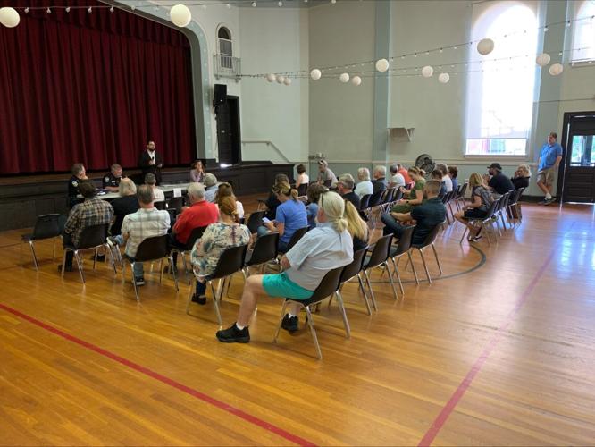 Highlands Town meeting about violence - 6.20.23