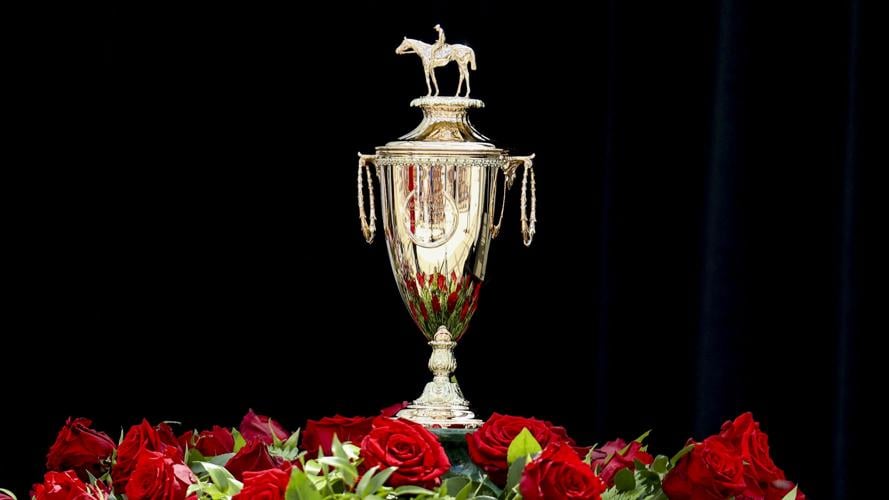 Churchill Downs opening day