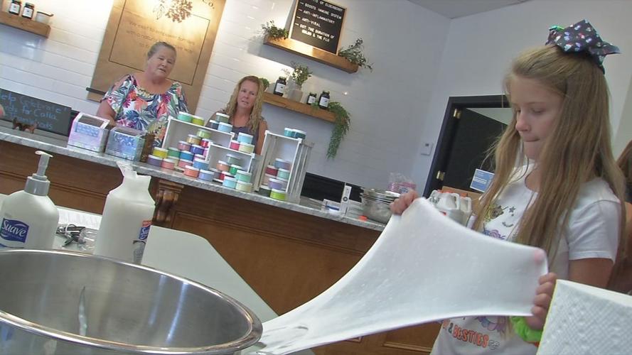 CALLA FUNDRAISER SLIME MAKING 4.jpg