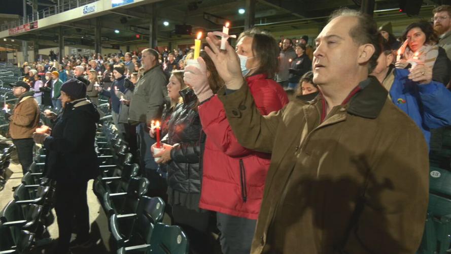 Bowling Green Candlelight vigil
