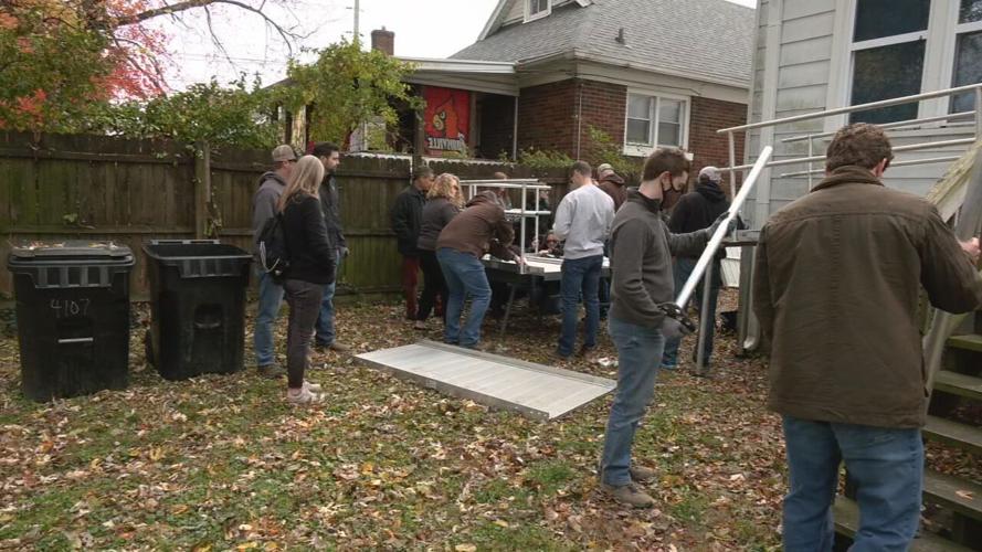 UPS workers build ramp.jpeg