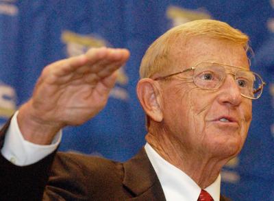 Lou Holtz