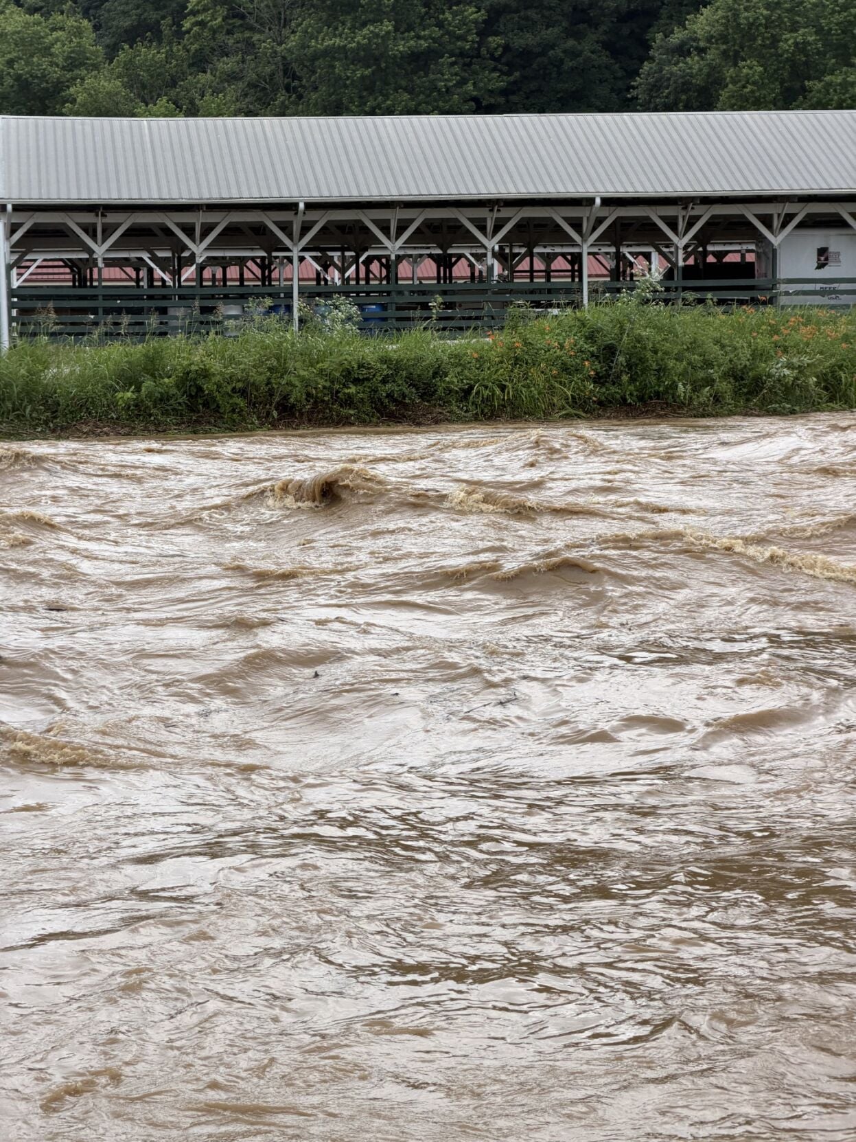 corydon flooding JUNE 9 2.jpg