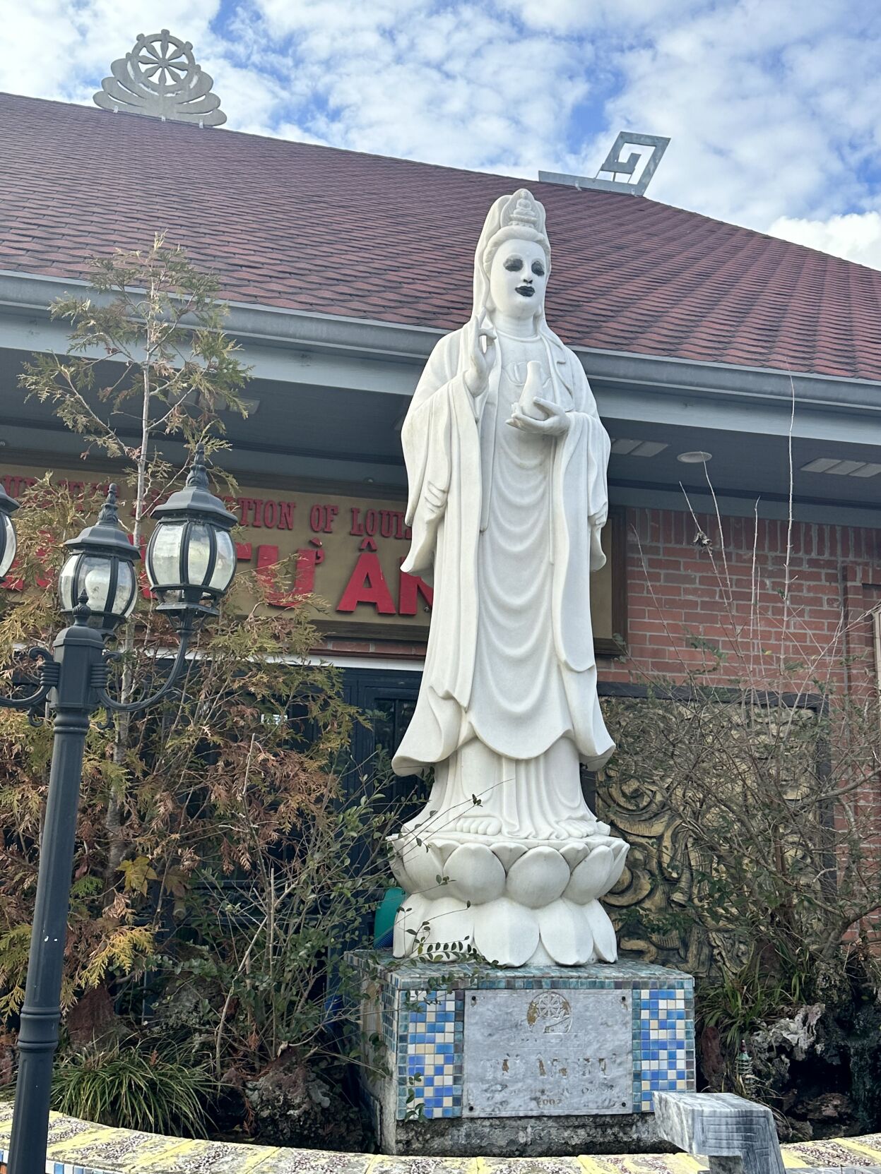 VANDALISM AT BUDDHIST TEMPLE IN LOUISVILLE 1-17-2024 (8).jpeg