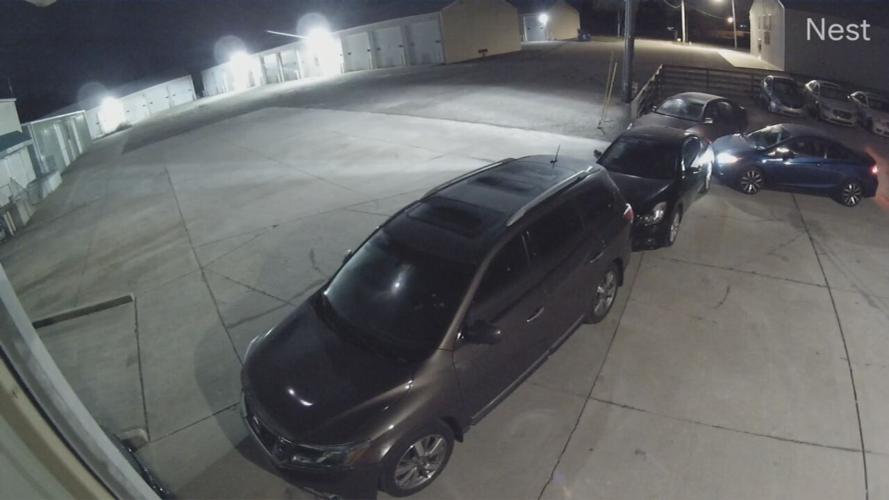 Vehicle being stolen off Shepherdsville car lot.jpeg